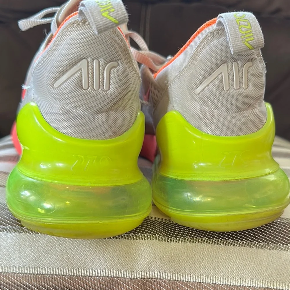 Nike Air Max 270 Desert Sand Sneakers - Picture 8 of 15